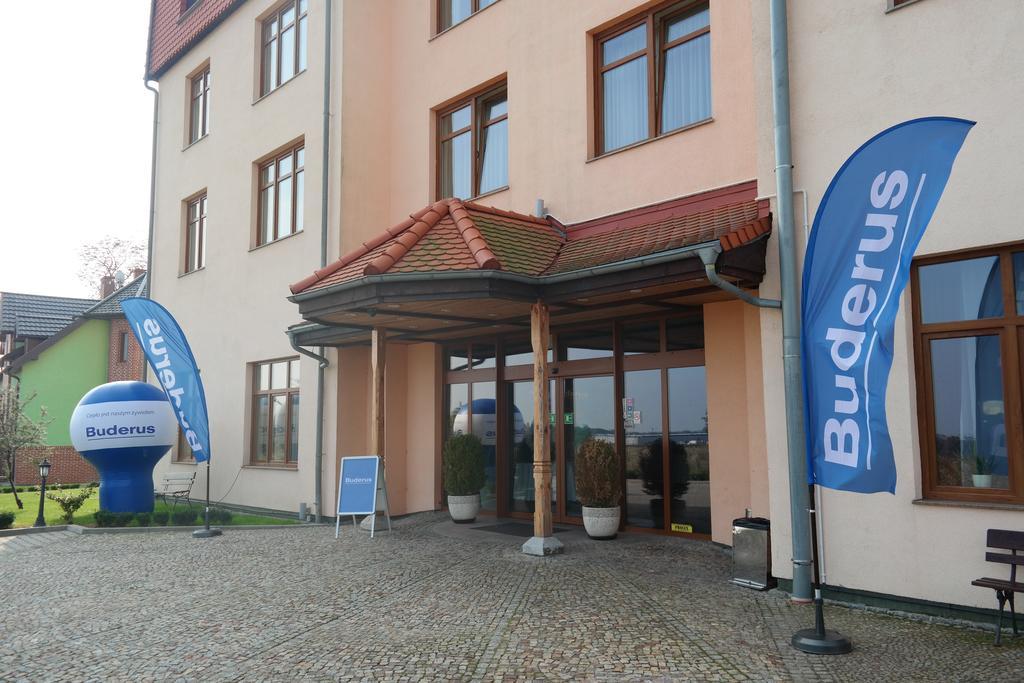 Hotel Sportwerk Tyniec Maly Εξωτερικό φωτογραφία