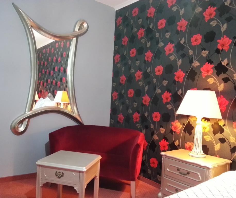 Hotel Sportwerk Tyniec Maly Εξωτερικό φωτογραφία