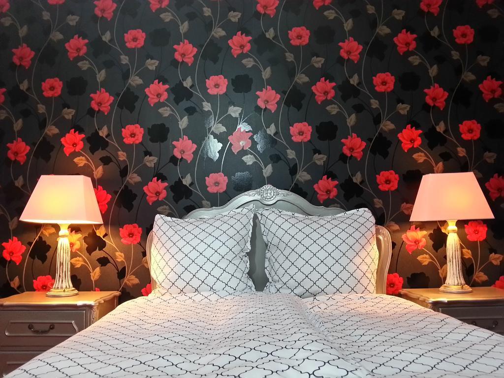 Hotel Sportwerk Tyniec Maly Εξωτερικό φωτογραφία