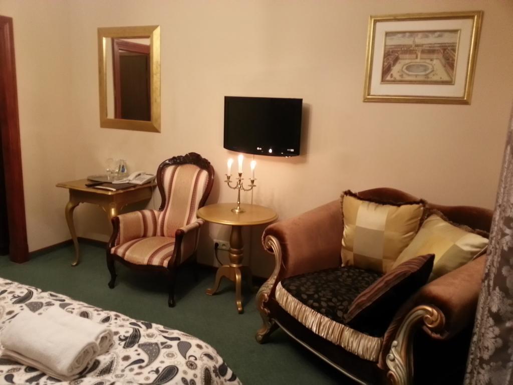 Hotel Sportwerk Tyniec Maly Εξωτερικό φωτογραφία
