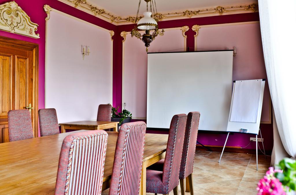 Hotel Sportwerk Tyniec Maly Εξωτερικό φωτογραφία